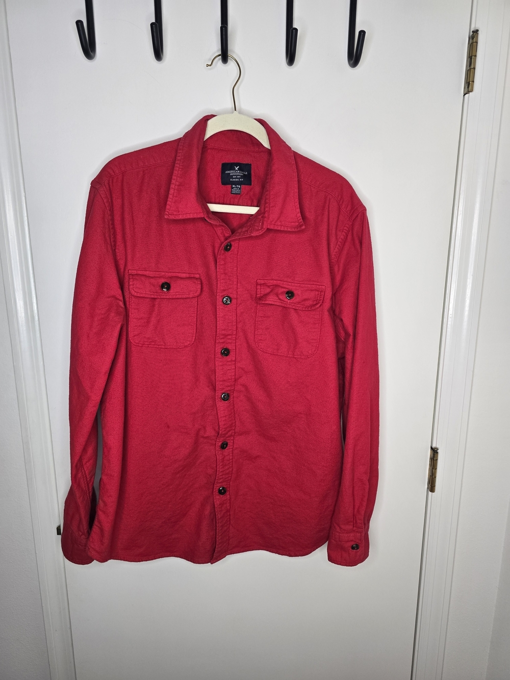 American Eagle Outfitters Red Chamois Long-Sleeve Button-Down Shirt
